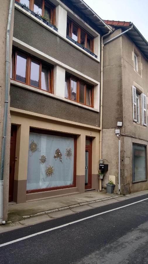 Le Passage Du Faubourg, Agreable T3 En Duplex De 120M2 Lejlighed Saint-Léonard-de-Noblat Eksteriør billede
